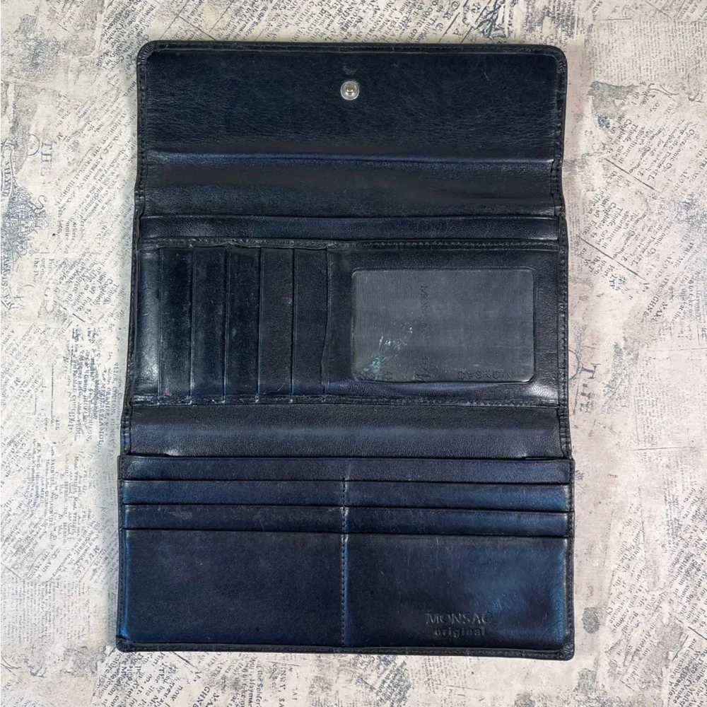 Monsac trifold croc embossed leather wallet